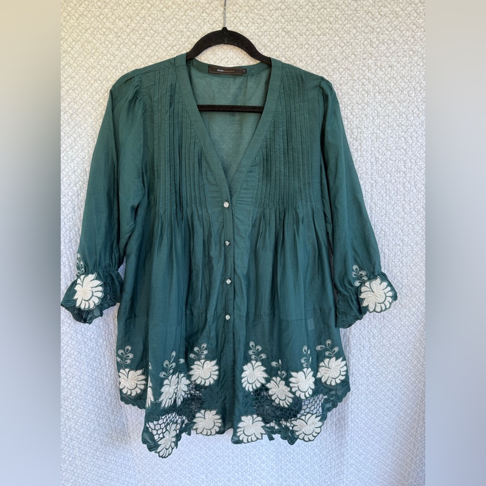BCBG MaxAzria Green Pleated 3/4 Sleeve Blouse